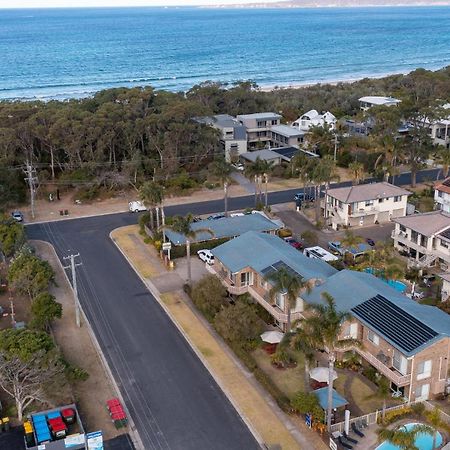 Beachfront Apartments Merimbula Exterior photo